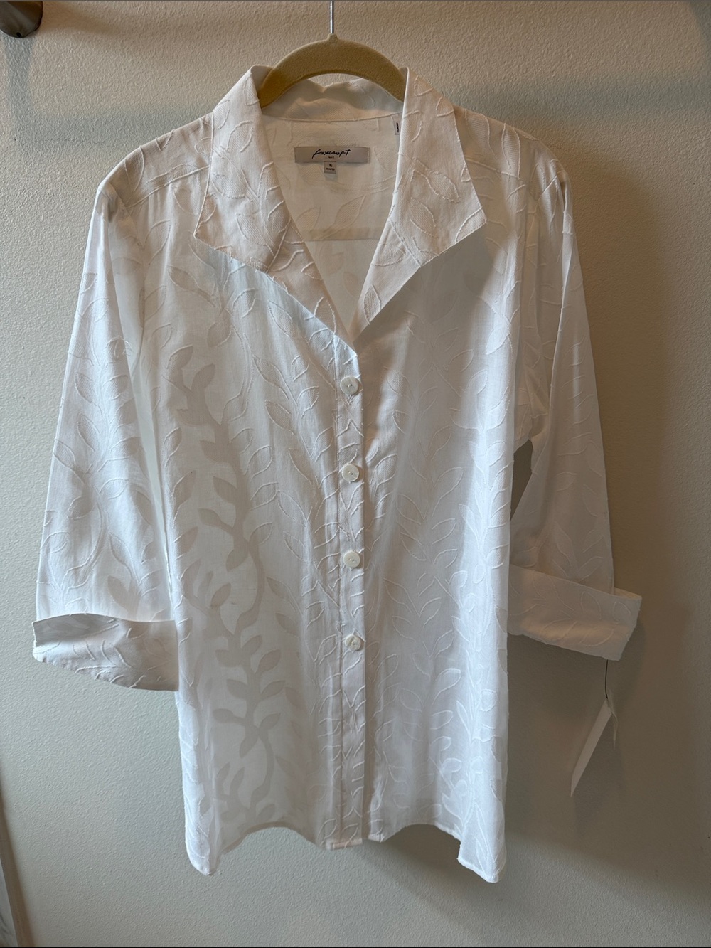 Foxcroft White Leaf Jacquard Blouse